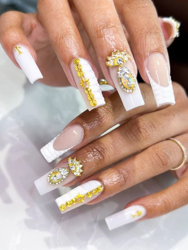 AQ Nail Spa Hampton