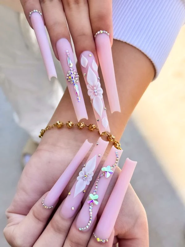 AQ Nail Spa Hampton